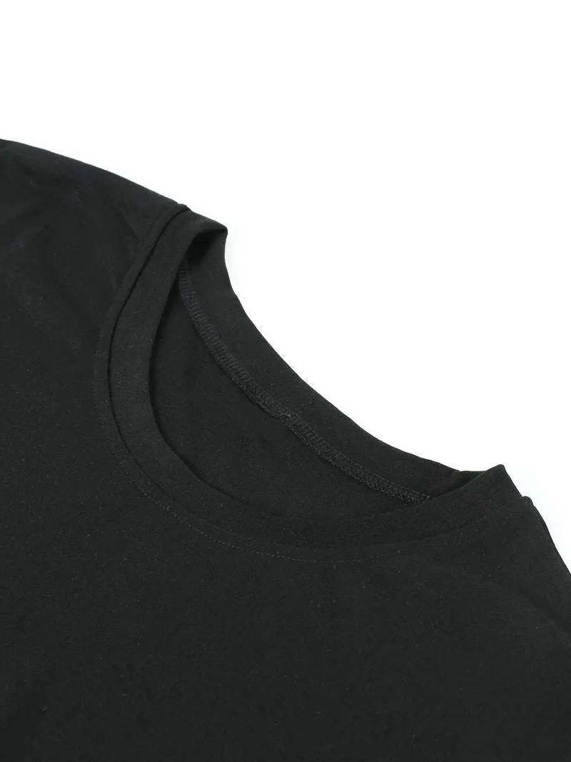 T-shirt casual da donna taglie forti con stampa artistica "Nightmare Before Coffee" e scheletro, manica corta nera, scollo tondo