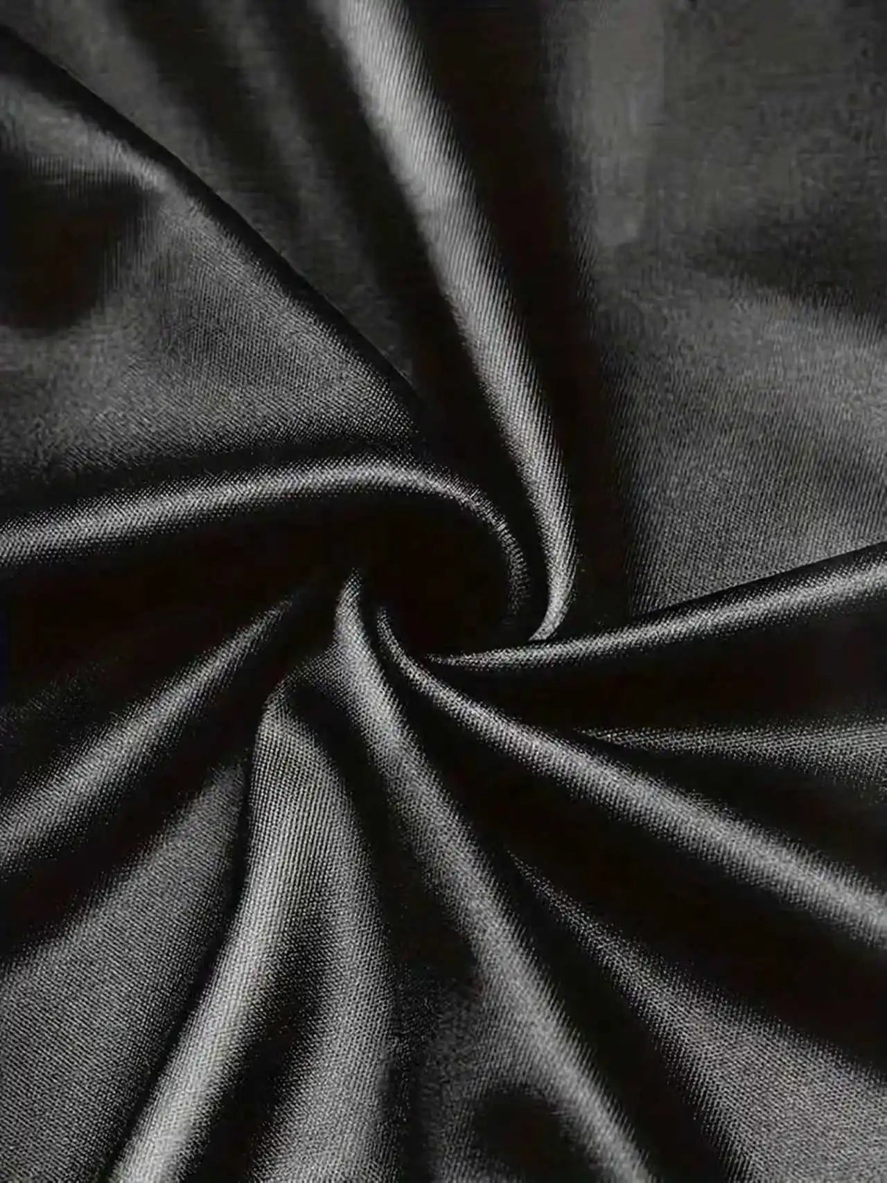 La nuova felpa con cappuccio girocollo da uomo per la primavera e l'autunno 2025 è un capo streetwear casual e alla moda con stampe di lettere