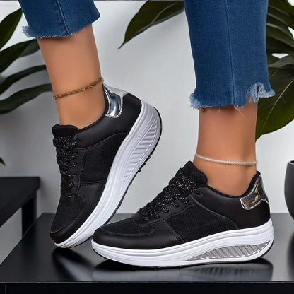 2025 Scarpe da ginnastica da donna alla moda con plateau Scarpe casual da donna Scarpe con zeppa traspiranti per esterni Scarpe da passeggio per donna per il tempo libero