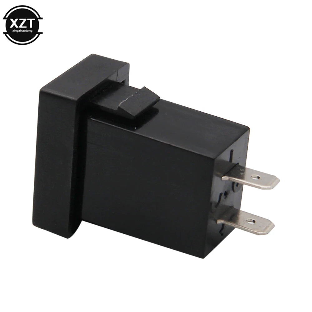 Presa per caricabatteria da auto Dual USB 2.1A adattatore di alimentazione per caricabatterie da auto 12-24V con voltmetro digitale per Toyota New Carolina LEVIN